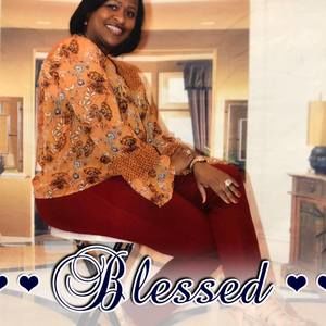 Meet your Posher, Charlotte